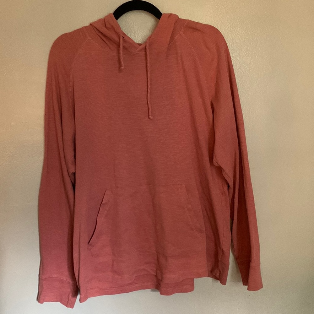 Light pink sweater- L